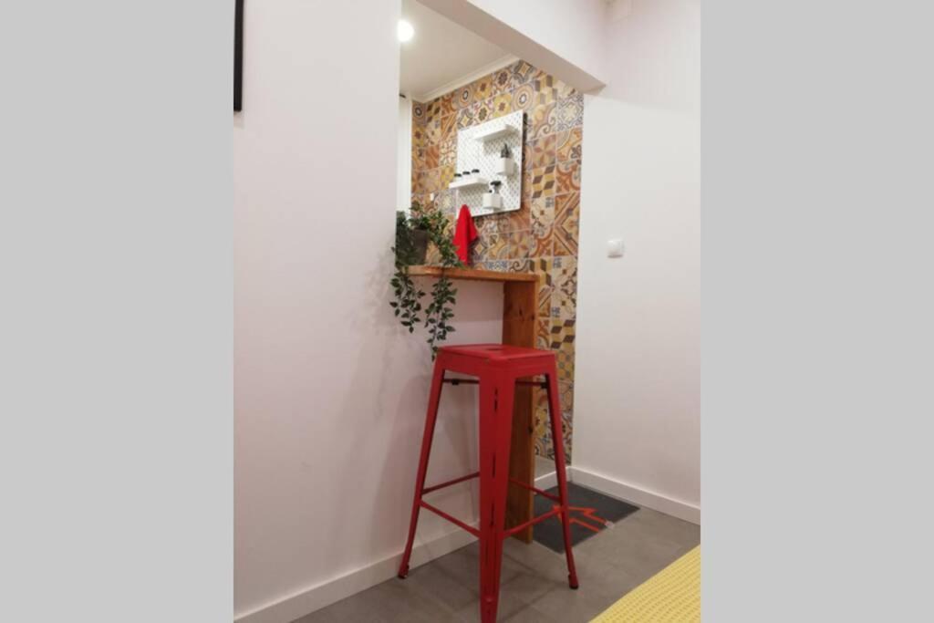Charming Small Loft In Alfama Near Castelo S Jorge